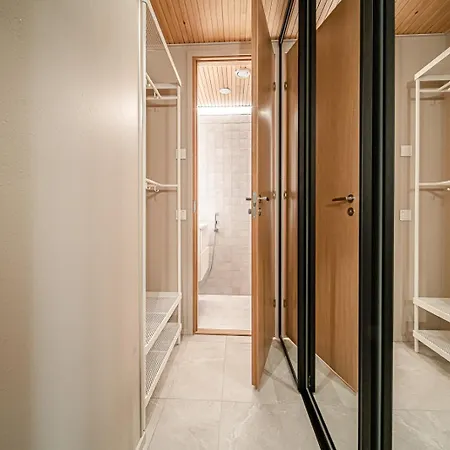 Apartment Beyond Levi Gielas B5 By Aavalevi Holidays, Ski-In Ski-Out, Mountain View Levi