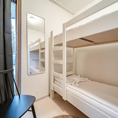 Aurora B5 Ski-in Ski-out, Mountain View By Aavalevi Levi